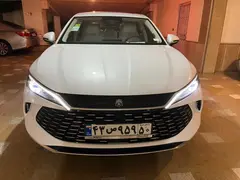 بی وای دی، چین L