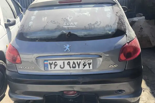 پژو  206