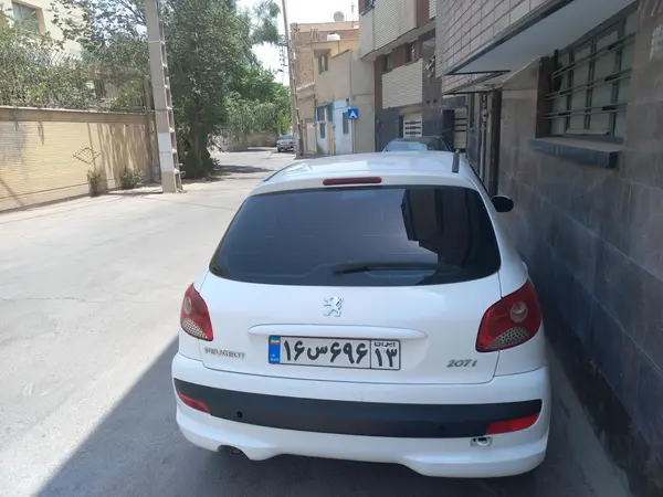 پژو  207