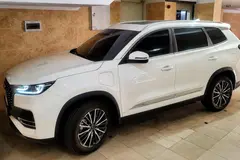 فونیکس، تیگو 8 پرو هیبرید (F8 PRO PHEV)