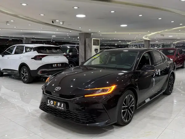 تویوتا، کمری هیبرید