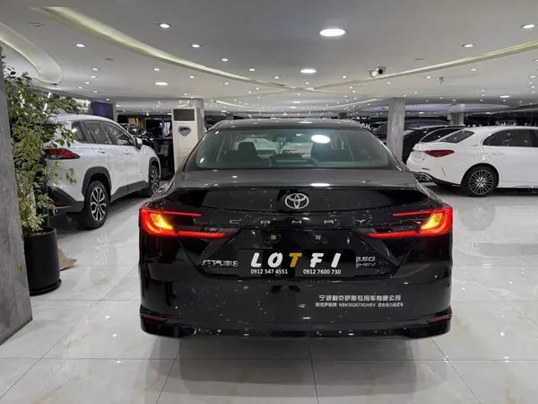 تویوتا، کمری هیبرید