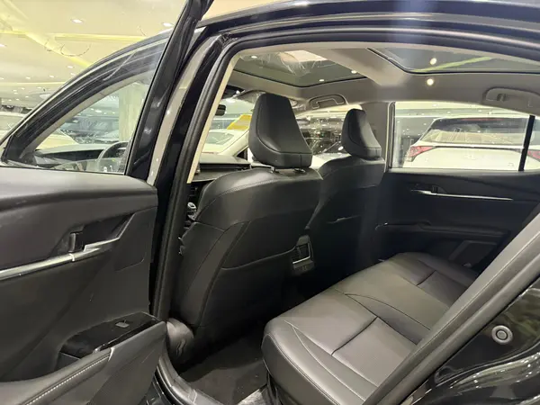 تویوتا، کمری هیبرید