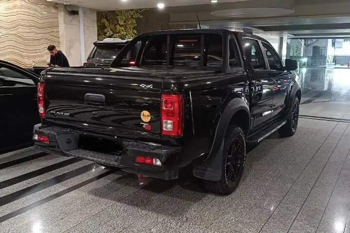 کی ام سی،  T8