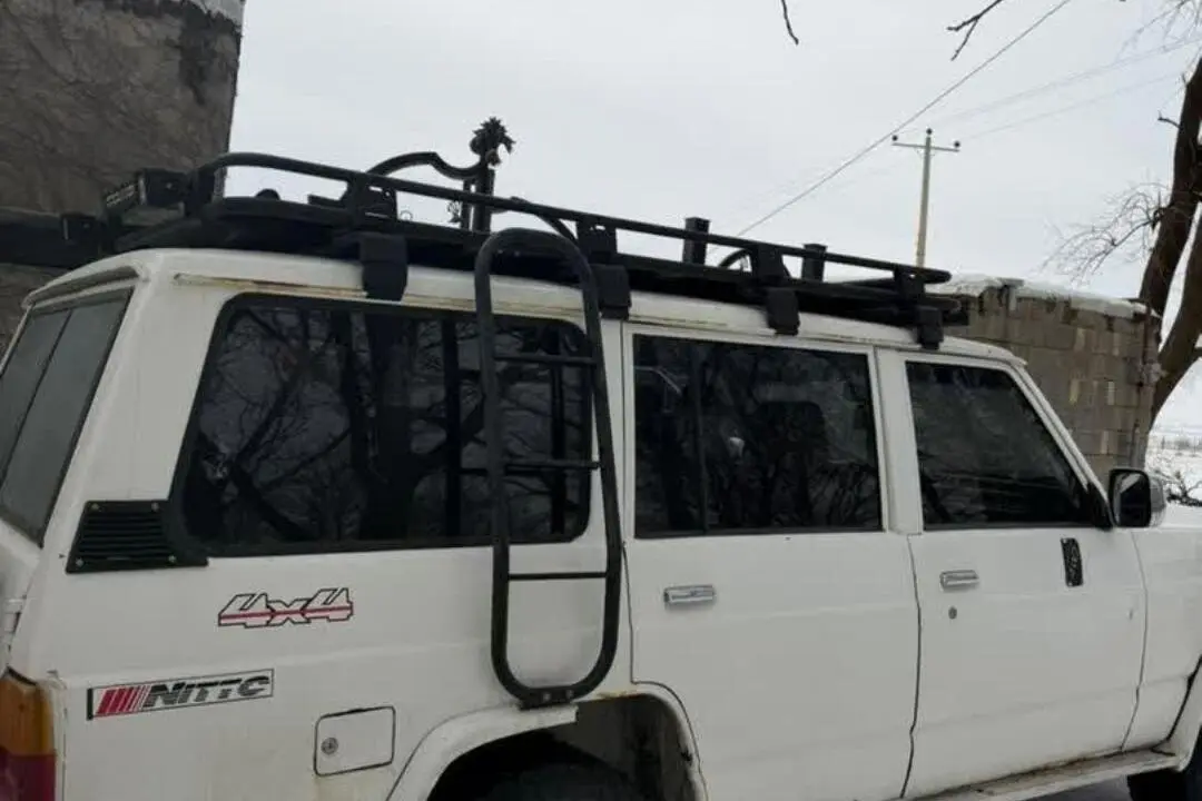 نیسان،  پاترول چهار در