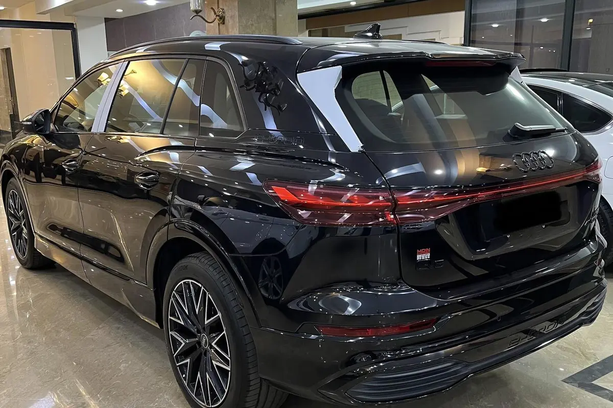 آئودی،  Q5 e-tron