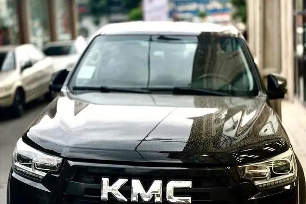 کی ام سی  T8