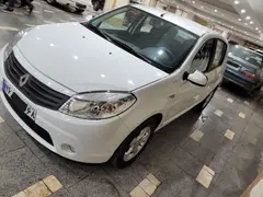 رنو، ساندرو