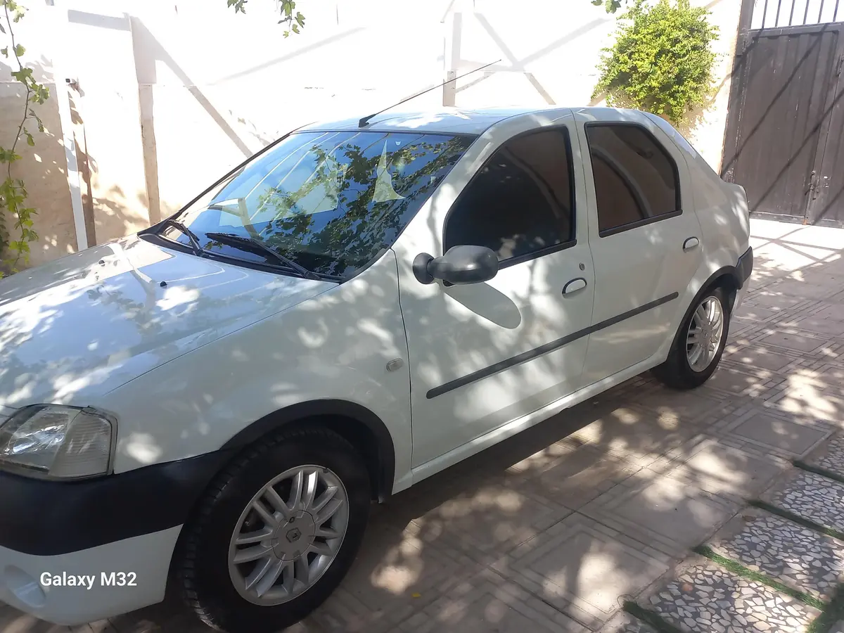 رنو،  تندر 90