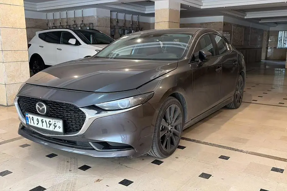مزدا،  3 وارداتی