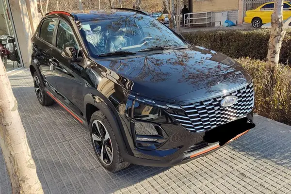 ام وی ام  X33 کراس