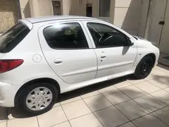 پژو، 207