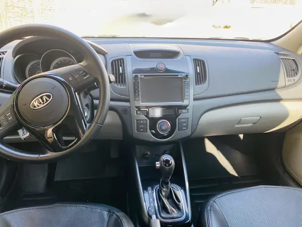 کیا، سراتو (مونتاژ)