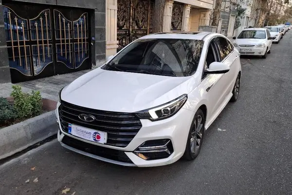 فونیکس، آریزو 6 پرو