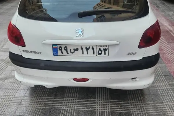 پژو، 206