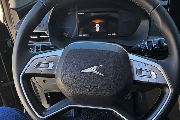 کی ام سی  X5