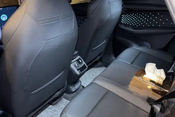 فولکس، آی دی یونیکس