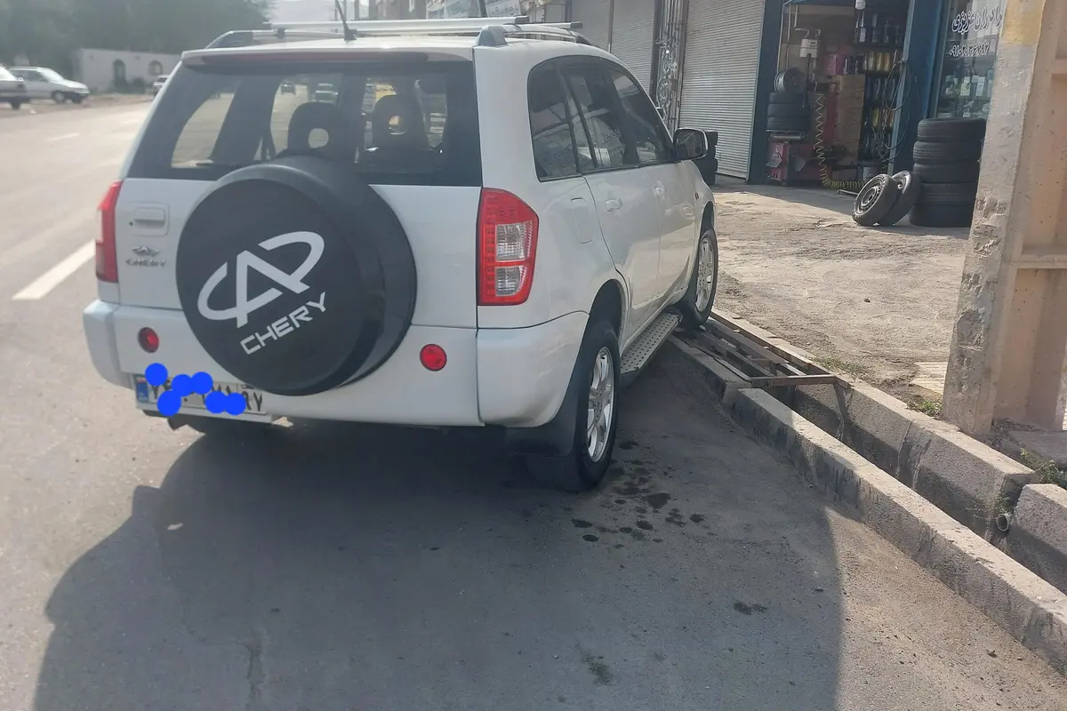 ام وی ام،  X33