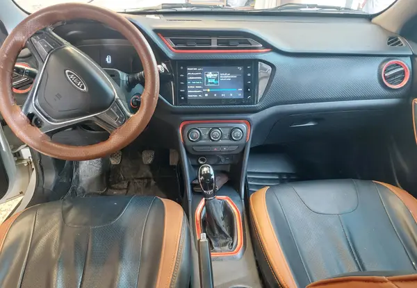 ام وی ام، X22