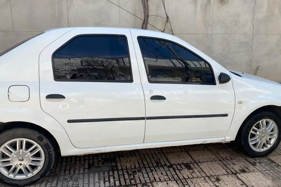 رنو،  تندر 90