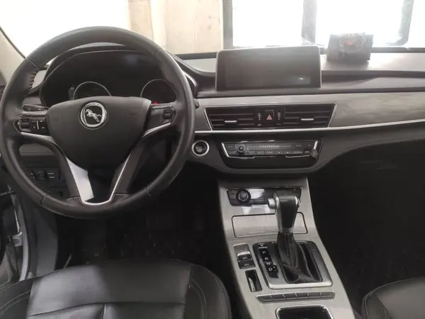 هن تنگ، X5 (مونتاژ)