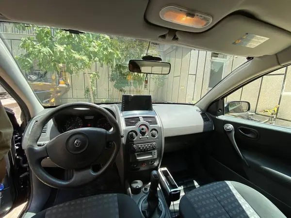 رنو، مگان (مونتاژ)