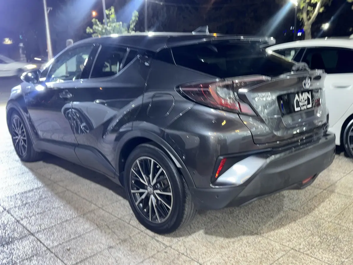 تویوتا،  C-HR هیبرید