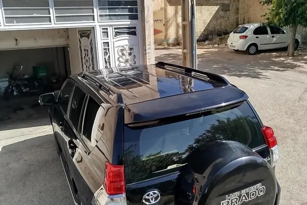 تویوتا  پرادو  چهار در