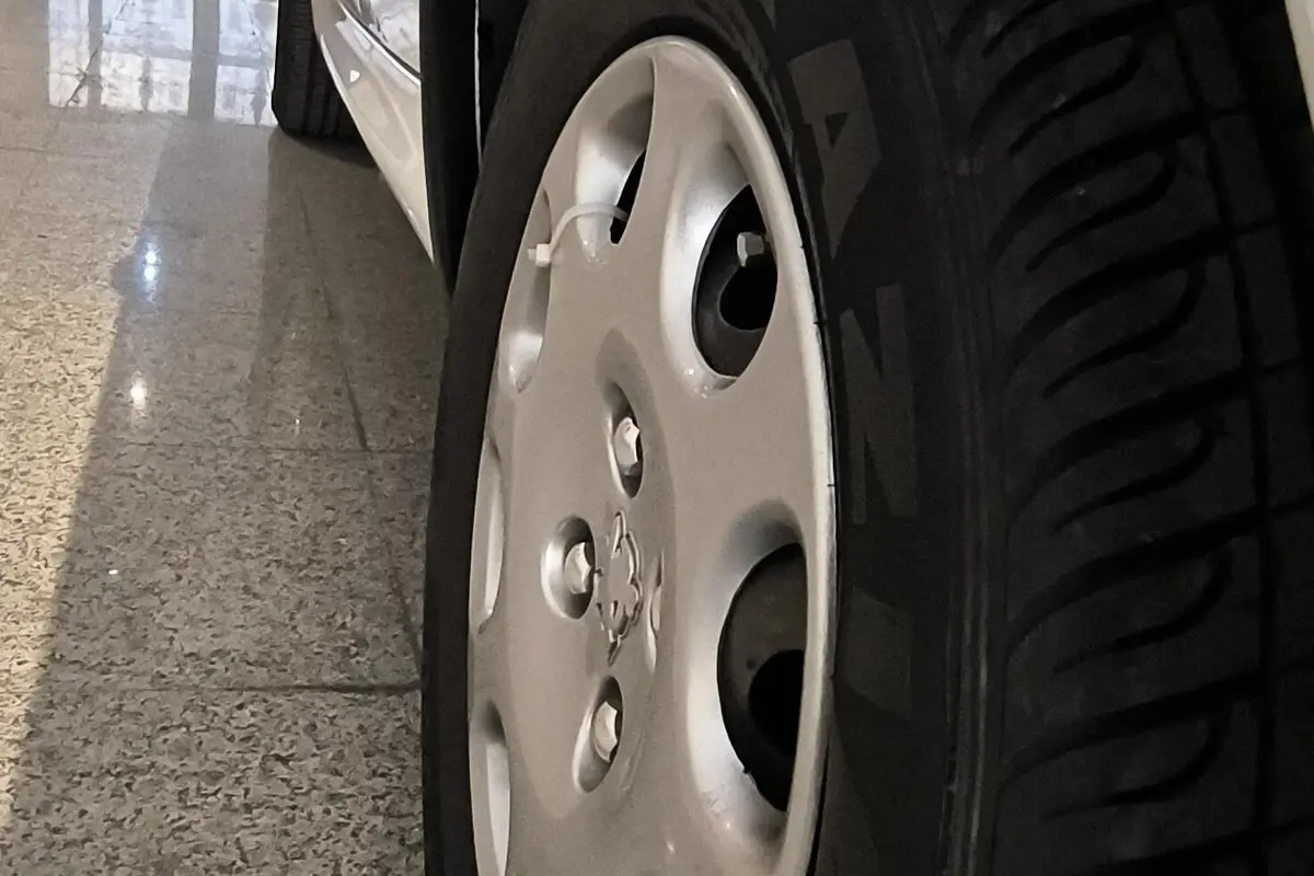 پژو،  206 SD