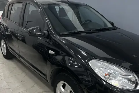 رنو، ساندرو