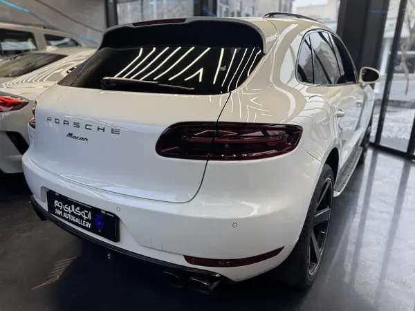 پورشه، ماکان