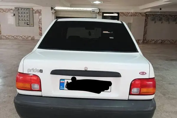 پراید  صندوق دار