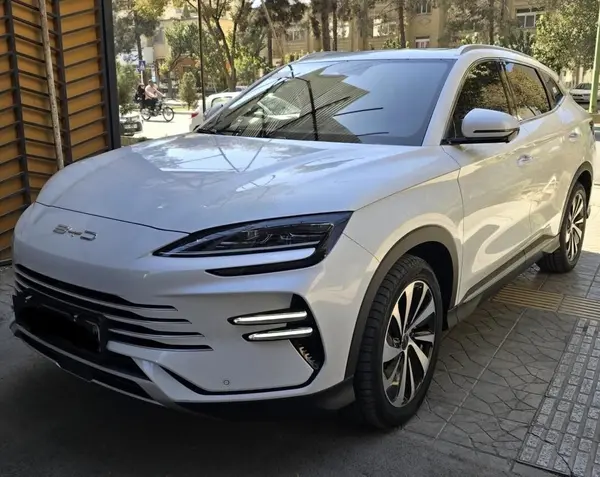 بی وای دی، سانگ پلاس DMi