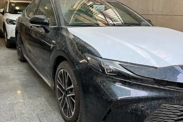 تویوتا، کمری هیبرید