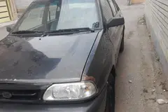 پراید، صندوق دار