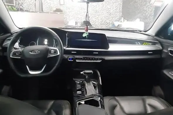 ام وی ام  X33 کراس
