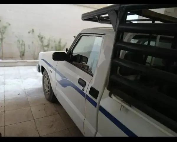 کارا، تک کابین