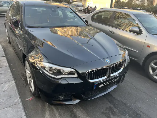 ب ام و، سری 5 سدان