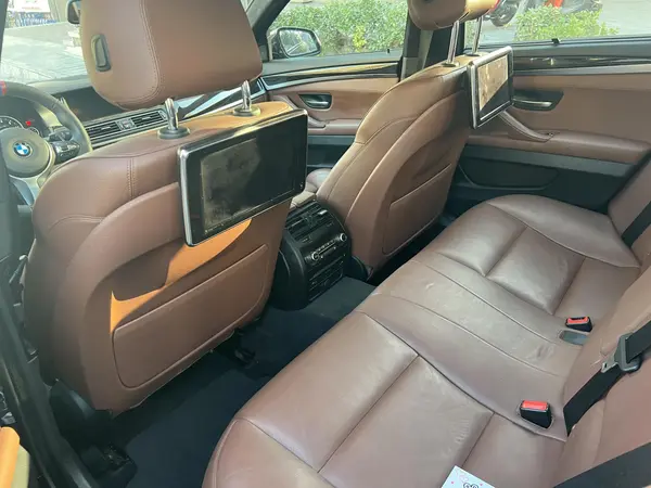 ب ام و، سری 5 سدان