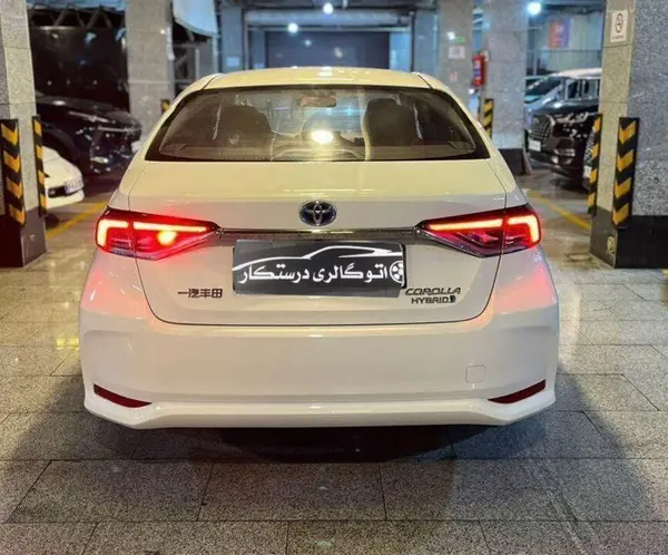 تویوتا  کرولا