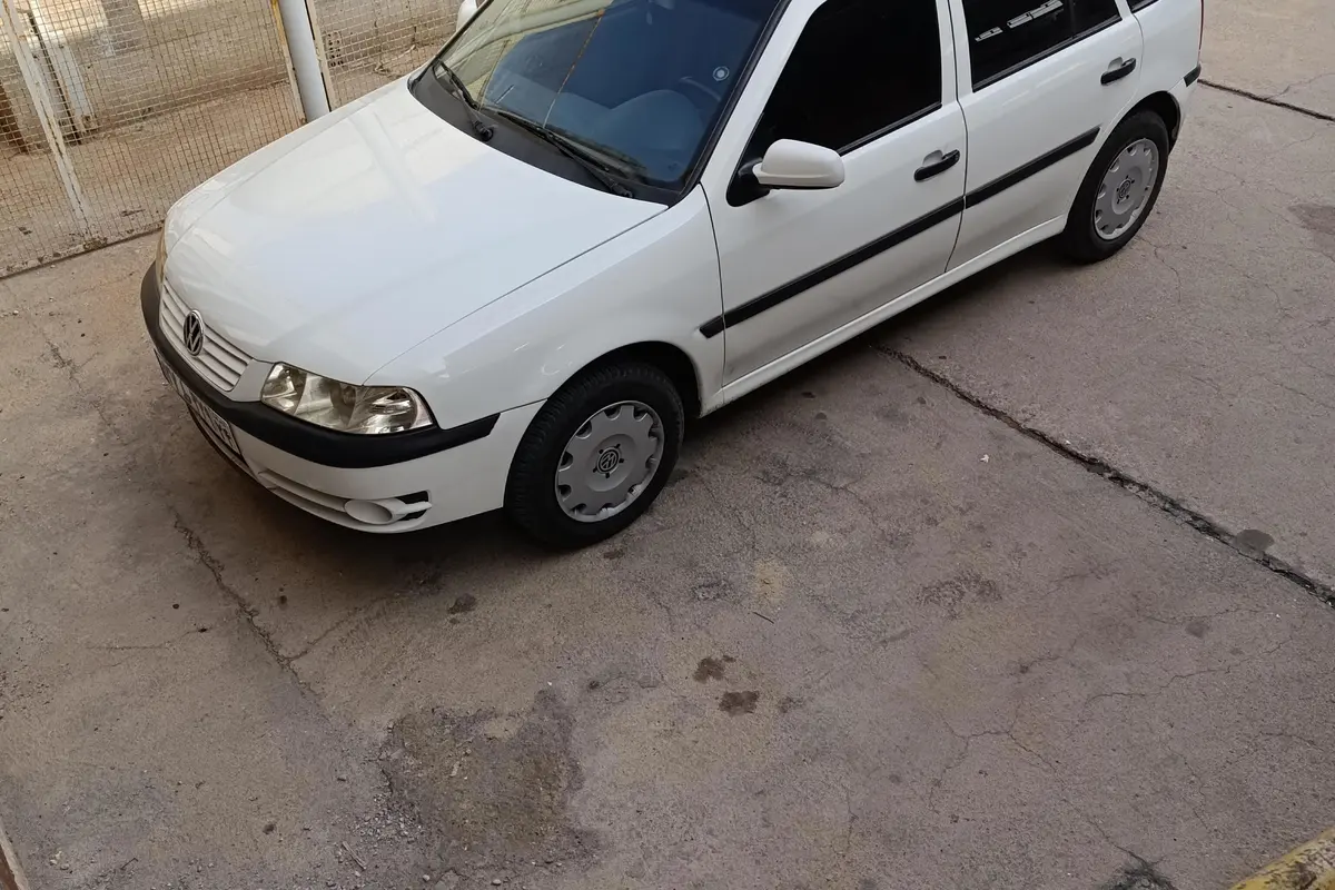 فولکس،  گل
