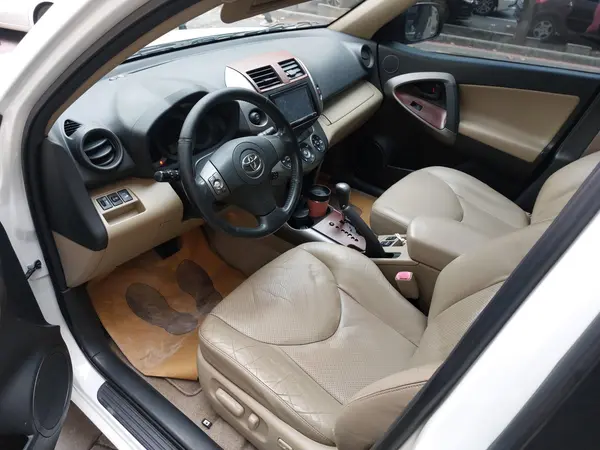 تویوتا، راوفور