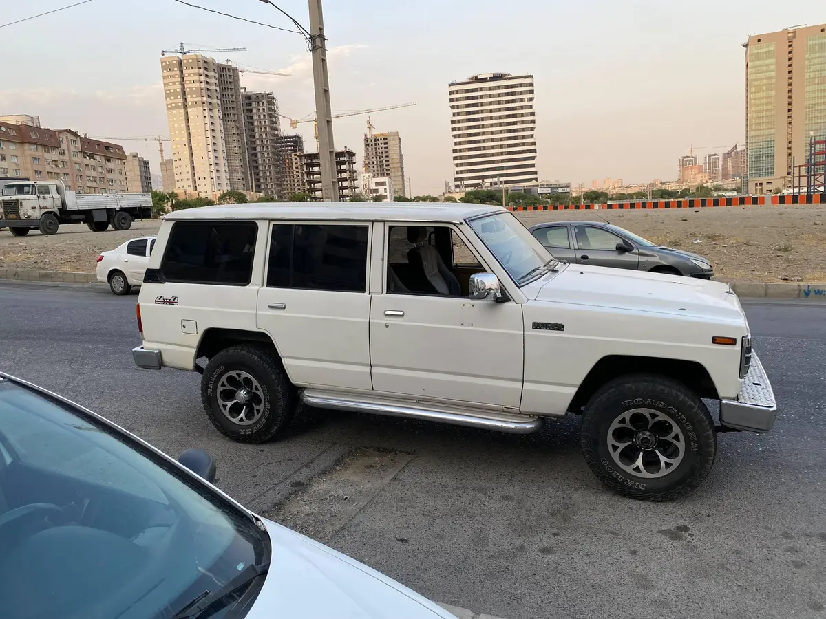 نیسان،  پاترول چهار در