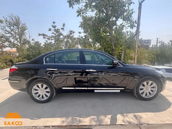 هیوندای  جنسیس