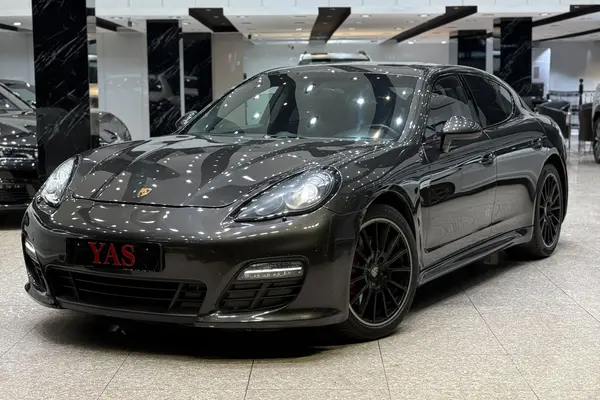 پورشه، پانامرا