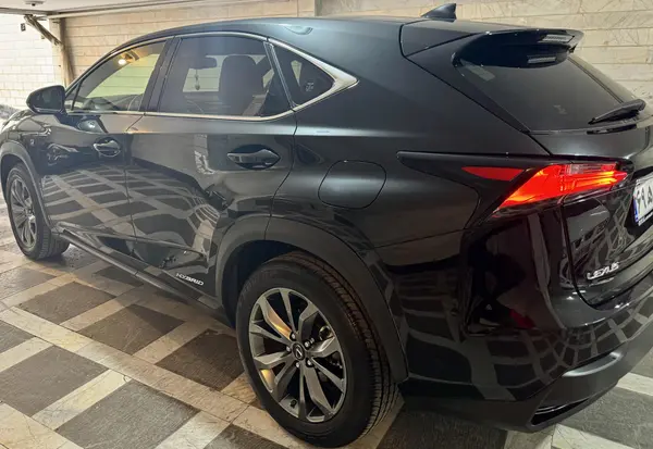 لکسوس، NX هیبرید