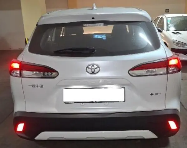 تویوتا، کرولا کراس هیبرید