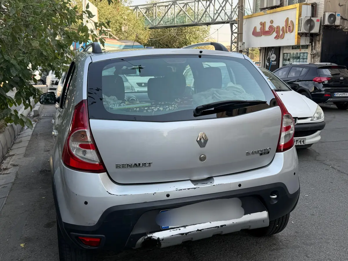 رنو،  ساندرو استپ وی
