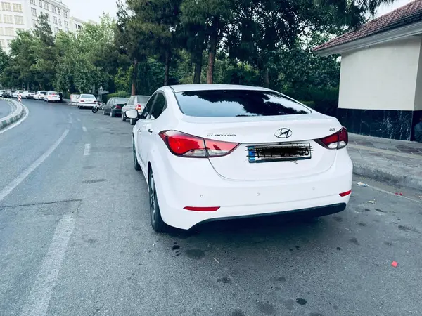 هیوندای  النترا