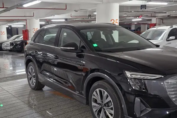 آئودی، Q5 e-tron